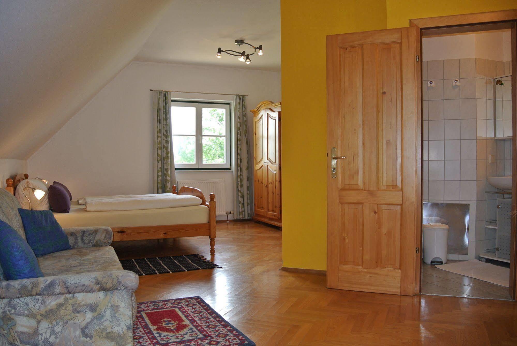 Weingut Primus Suedsteiermark Spielfeld Exteriör bild